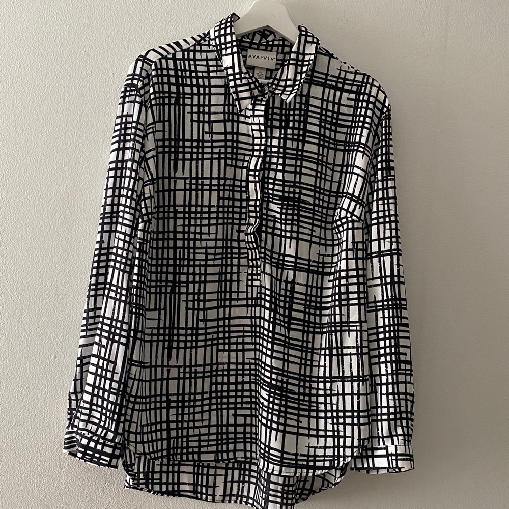 Ava & Viv Black and White Grid-Print Men's Button-Up Shirt 1X